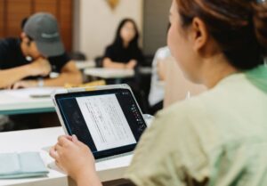 The Autonomous Study Loop: Can AI Detect a Learning Gap, Assign Practice?